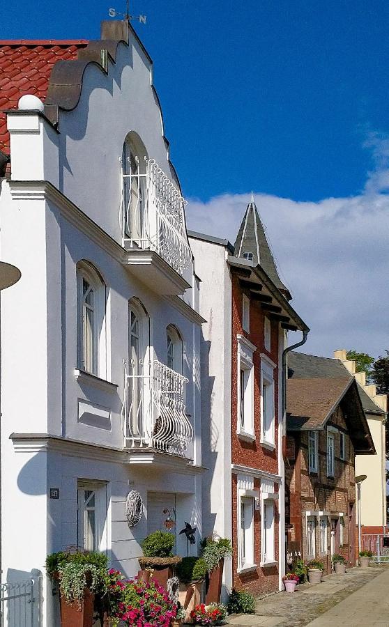 Ferienwohnung Meerzeit Eg Altefahr Exterior photo
